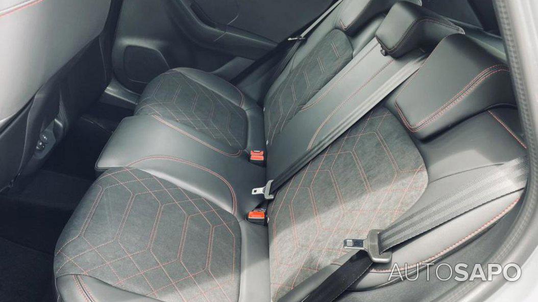 Ford Puma 1.0 EcoBoost MHEV ST-Line X de 2025