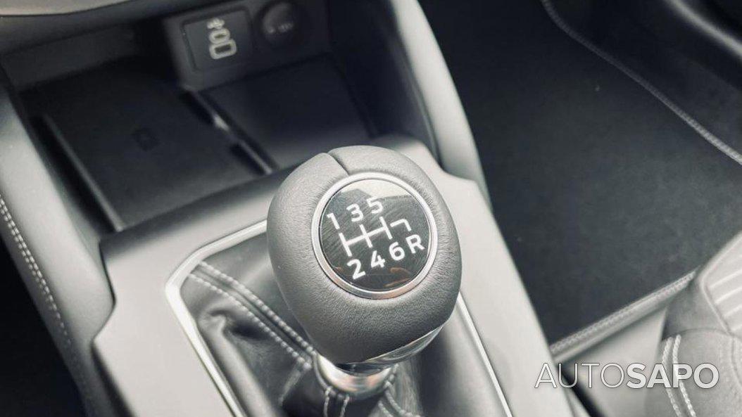 Ford Focus 1.0 EcoBoost MHEV Active X de 2025