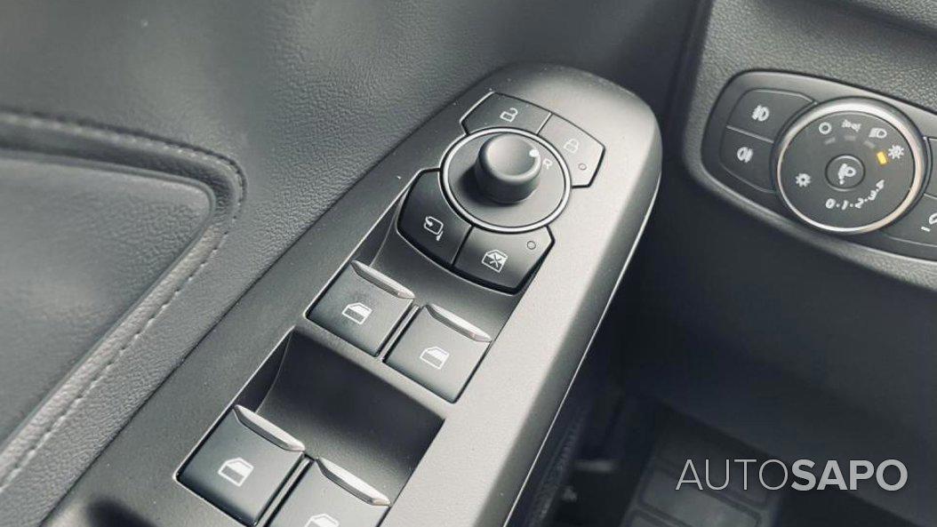 Ford Focus 1.0 EcoBoost MHEV Active X de 2025