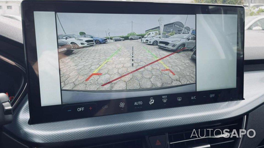 Ford Focus 1.0 EcoBoost MHEV Active X de 2025