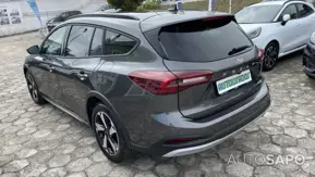 Ford Focus 1.0 EcoBoost MHEV Active X de 2025