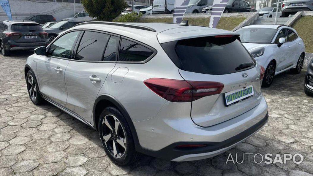 Ford Focus 1.0 EcoBoost MHEV Active X de 2025