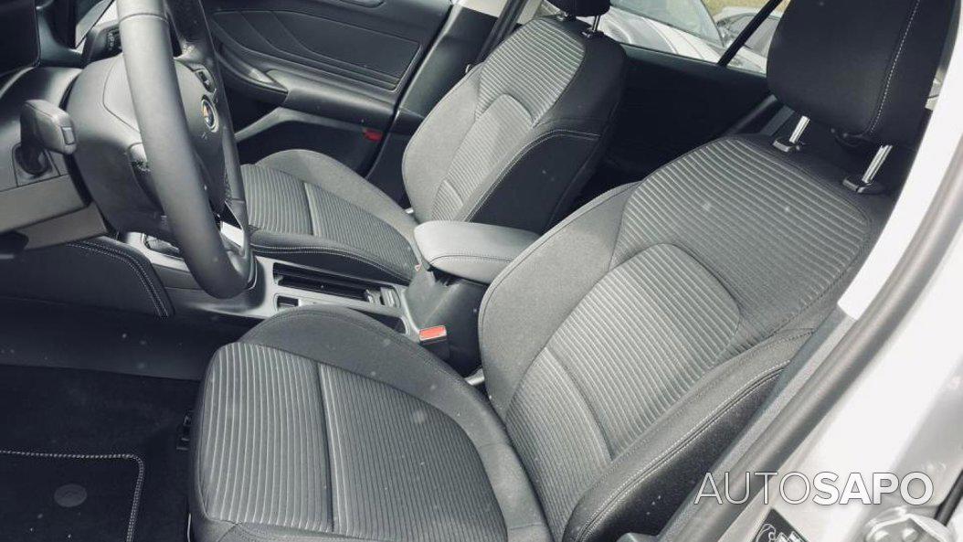 Ford Focus 1.0 EcoBoost MHEV Active X de 2025