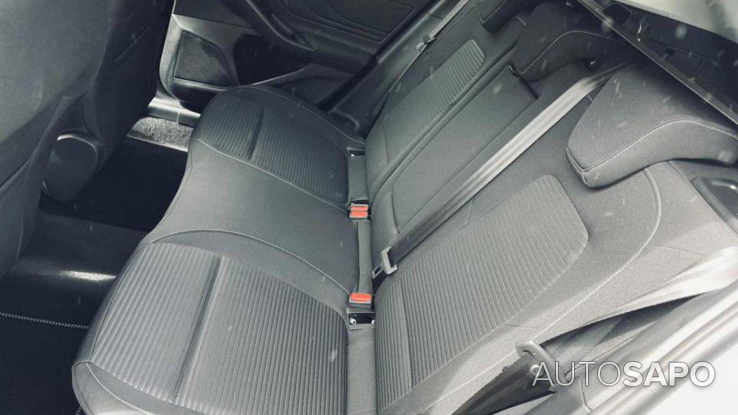 Ford Focus 1.0 EcoBoost MHEV Active X de 2025