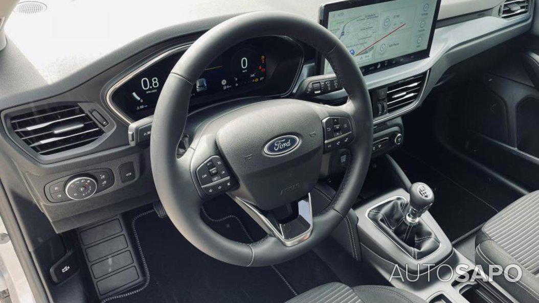 Ford Focus 1.0 EcoBoost MHEV Active X de 2025