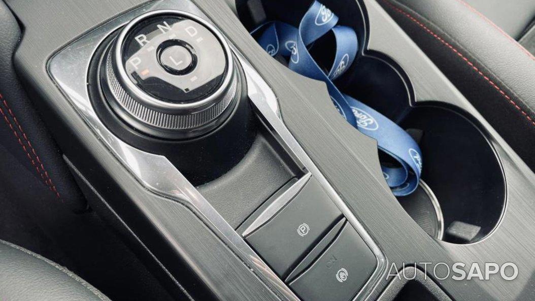 Ford Kuga 2.5 PHEV ST-Line X de 2024