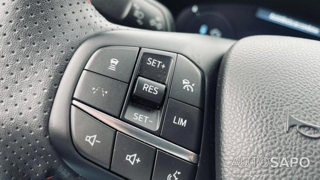 Ford Kuga 2.5 PHEV ST-Line X de 2024