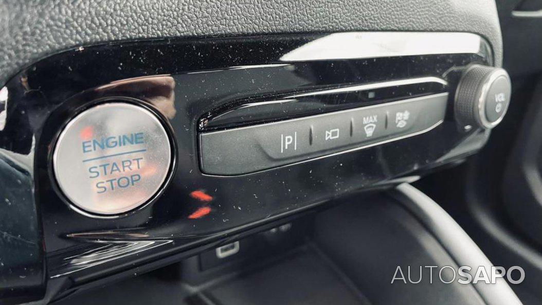 Ford Kuga 2.5 PHEV ST-Line X de 2024