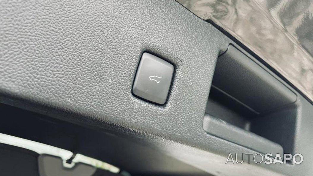 Ford Kuga 2.5 PHEV ST-Line X de 2024