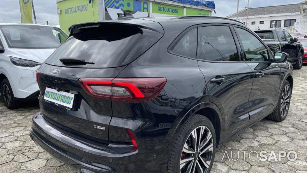 Ford Kuga 2.5 PHEV ST-Line X de 2024