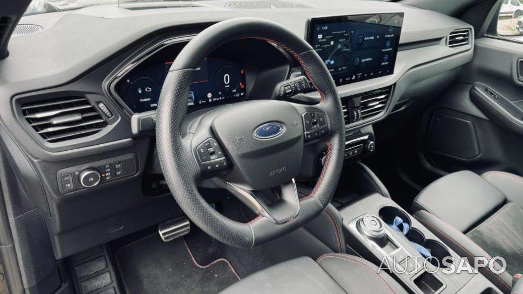 Ford Kuga 2.5 PHEV ST-Line X de 2024