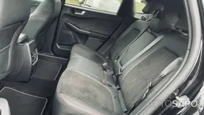 Ford Kuga 2.5 PHEV ST-Line X de 2024