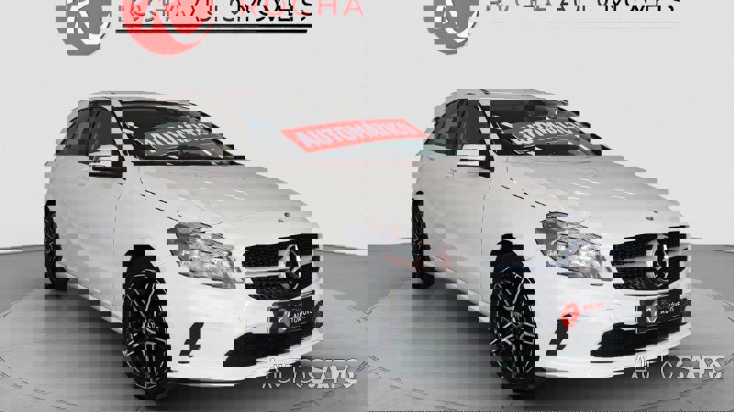 Mercedes-Benz Classe A 180 CDi B.E. Auto de 2016