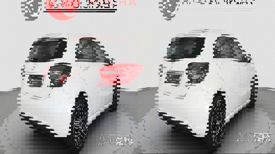 Mercedes-Benz Classe A 180 CDi B.E. Auto de 2016