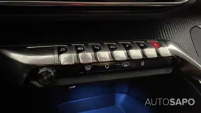 Peugeot 3008 1.5 BlueHDi Active Pack de 2021