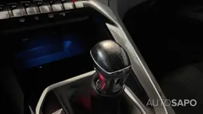 Peugeot 3008 1.5 BlueHDi Active Pack de 2021