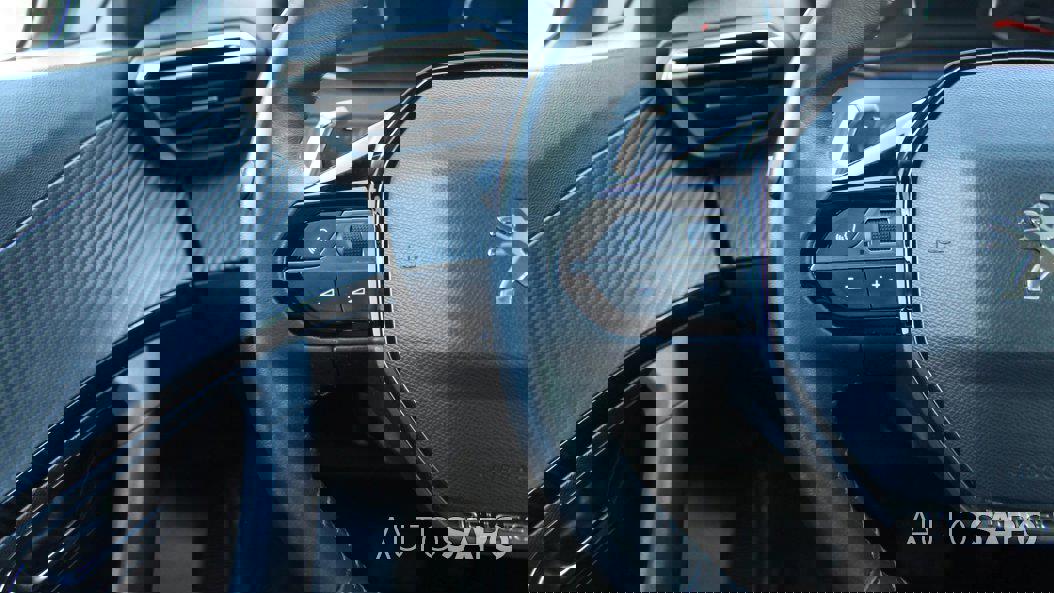 Peugeot 2008 1.2 PureTech Active Pack EAT8 de 2021