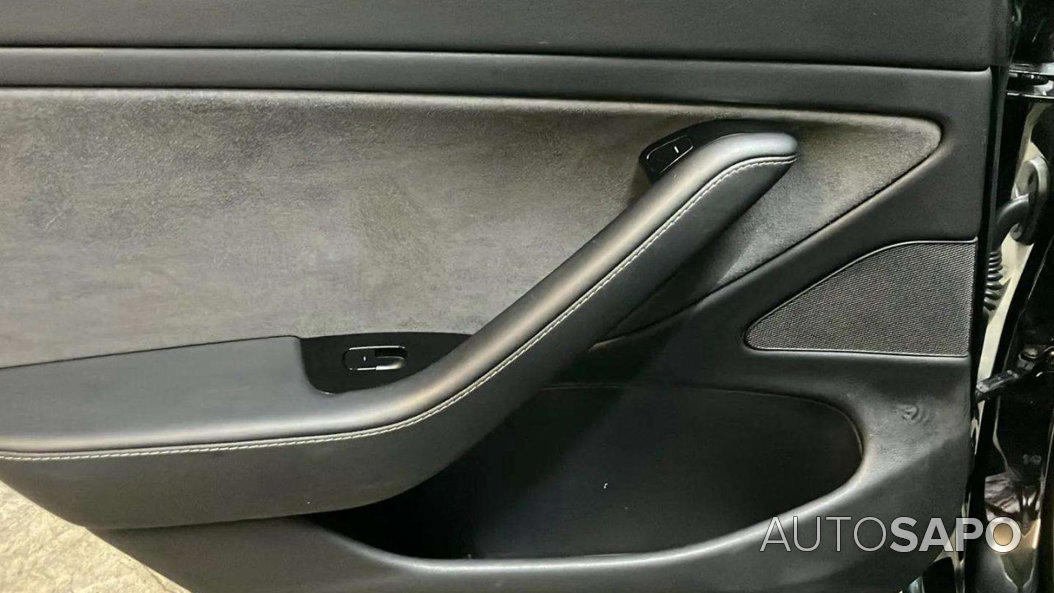 Tesla Model 3 Long-Range Dual Motor AWD de 2019