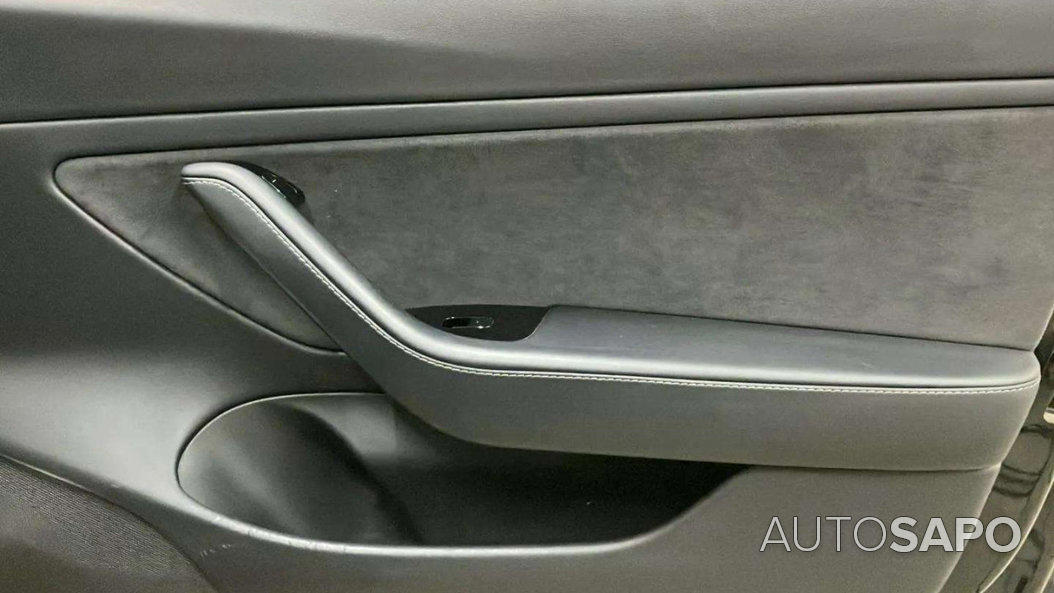 Tesla Model 3 Long-Range Dual Motor AWD de 2019