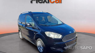Ford Tourneo Courier 1.0 EcoBoost Titanium de 2017