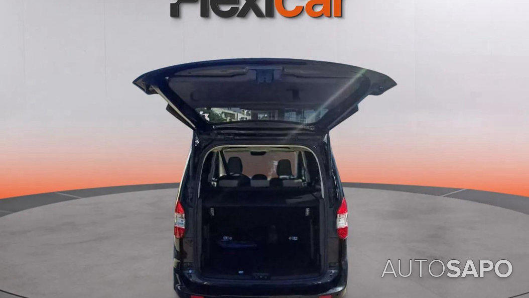 Ford Tourneo Courier 1.0 EcoBoost Titanium de 2017