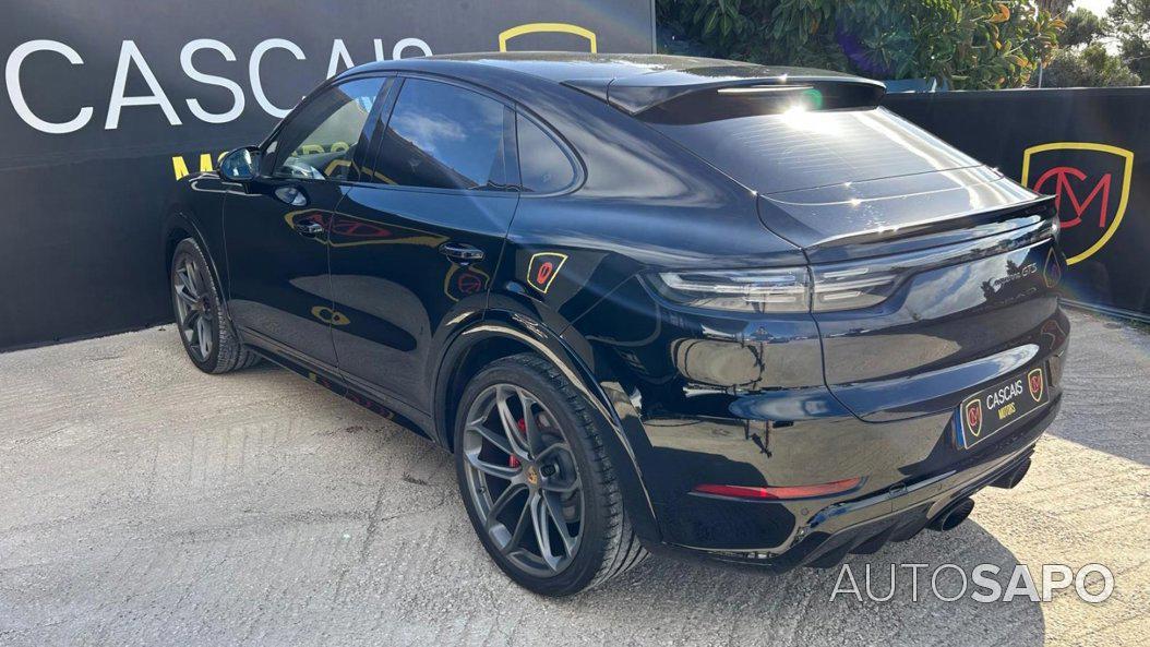 Porsche Cayenne GTS de 2021