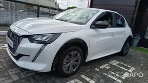 Peugeot E-208 de 2023