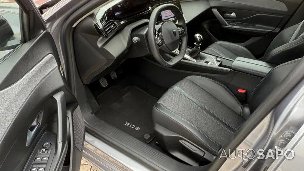 Peugeot 308 1.2 PureTech Allure Pack de 2024
