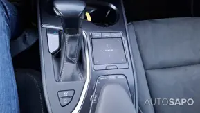 Lexus UX 250h Business de 2021