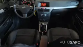 Opel Astra 1.7 CDTi Cosmo M6 de 2006