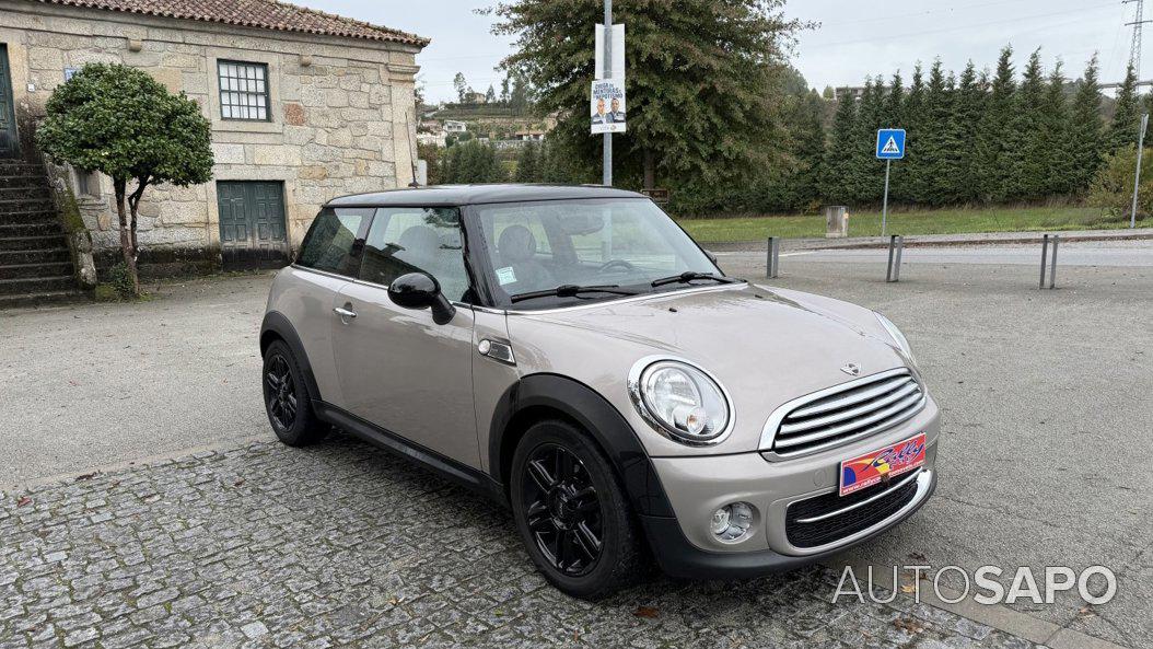 MINI Cooper de 2012