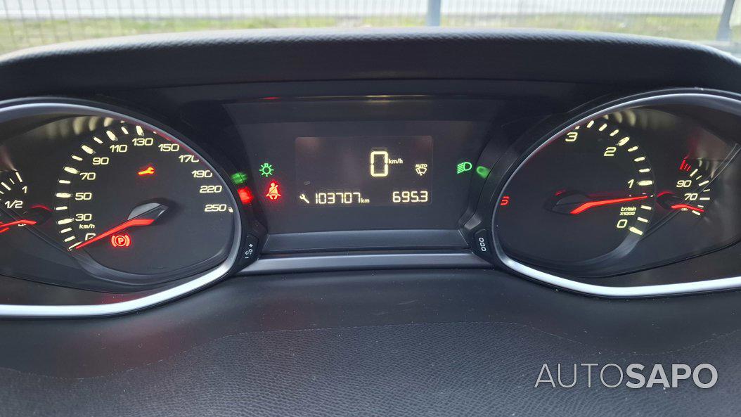 Peugeot 308 1.5 BlueHDi Style de 2020