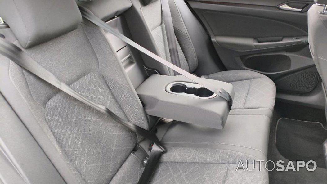 Volkswagen Golf de 2021