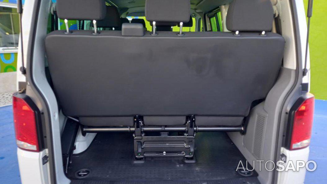 Volkswagen Transporter Kombi 2.0 TDI EXTRA AC de 2024