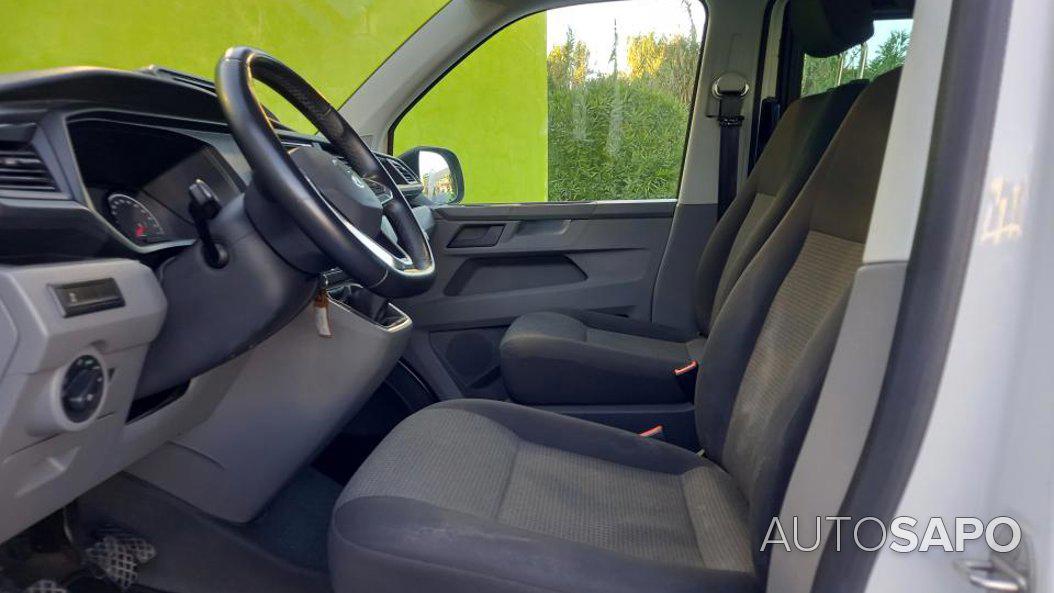 Volkswagen Transporter Kombi 2.0 TDI EXTRA AC de 2024