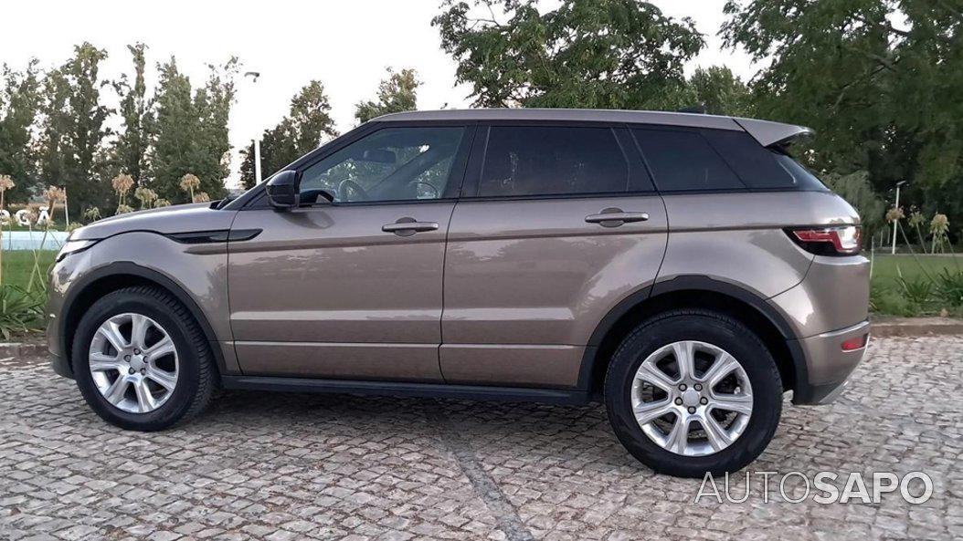 Land Rover Range Rover Evoque 2.0 D150 AWD R-Dynamic HSE Auto de 2017