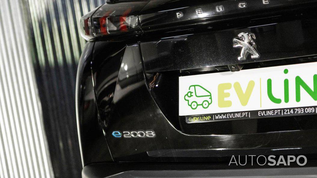 Peugeot e-2008 de 2023