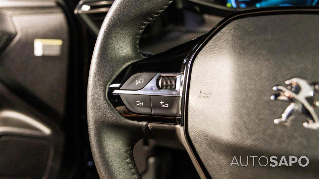 Peugeot e-2008 de 2023