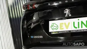 Peugeot e-2008 de 2023