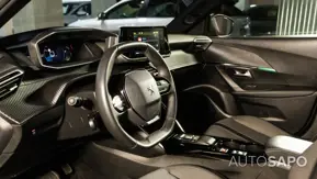 Peugeot e-2008 de 2023
