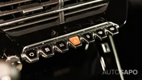 Peugeot e-2008 de 2023