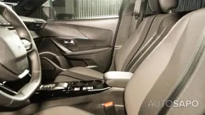 Peugeot e-2008 de 2023