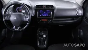 Mitsubishi Space Star de 2024