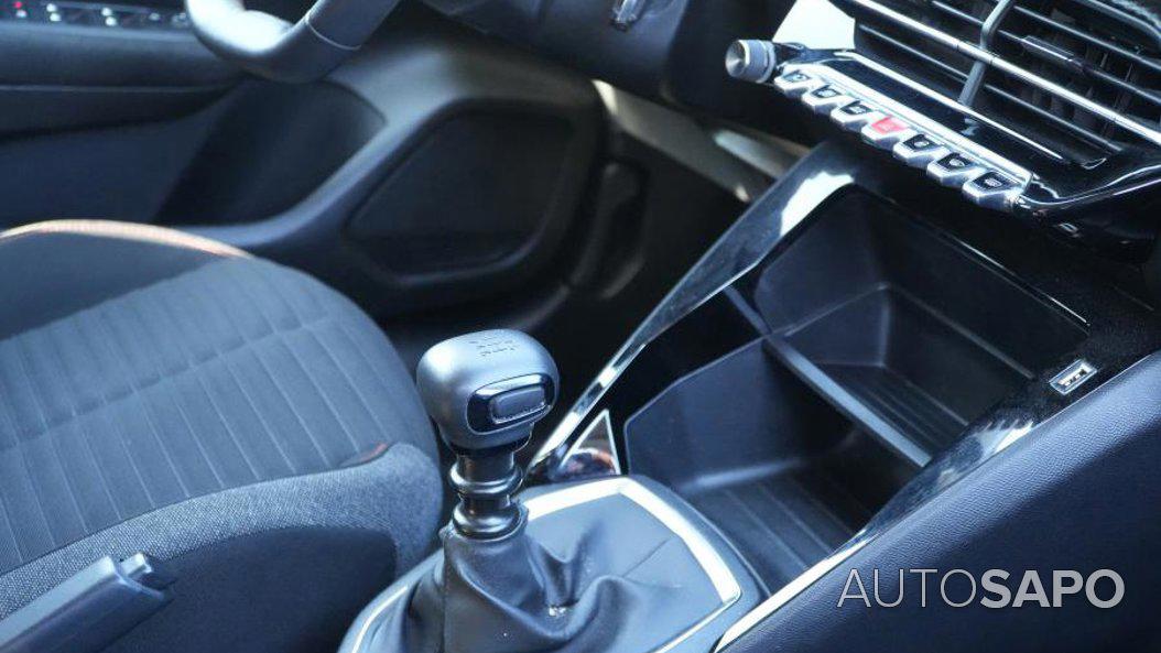 Peugeot 208 1.2 PureTech Active de 2022