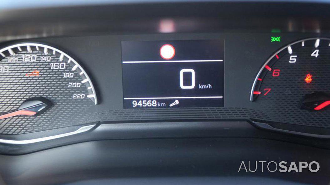 Peugeot 208 1.2 PureTech Active de 2022