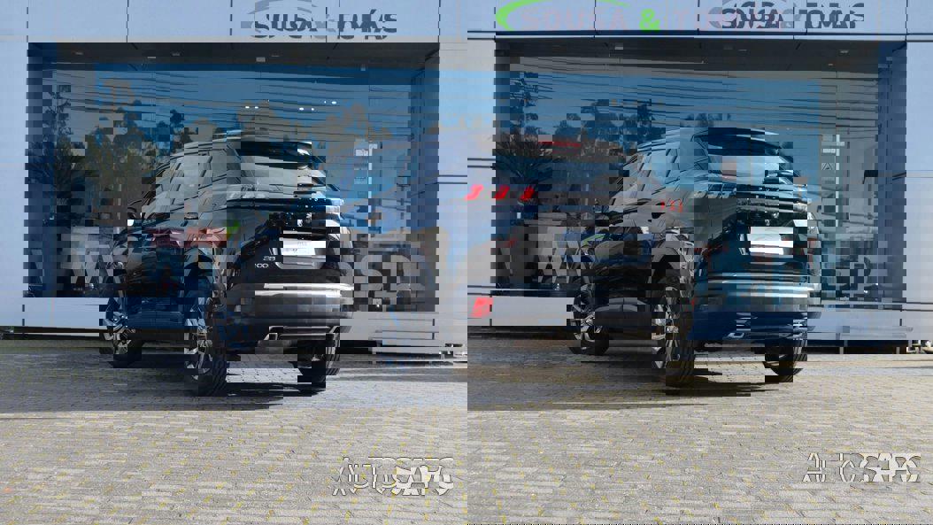 Peugeot 2008 1.2 PureTech Active EAT8 de 2022