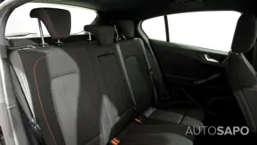 Ford Focus 1.0 EcoBoost MHEV ST-Line de 2022