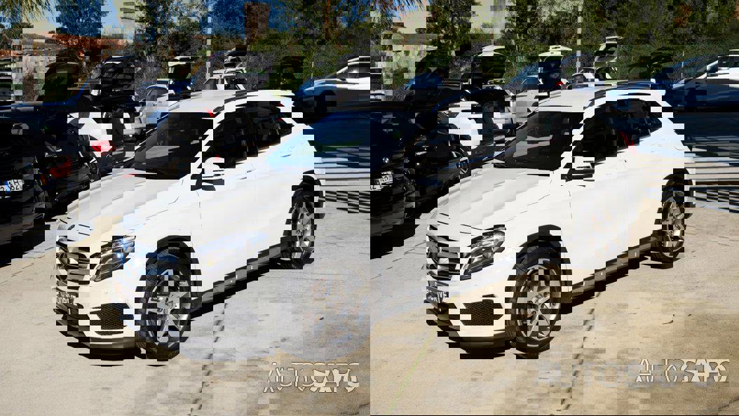Mercedes-Benz Classe GLA de 2014