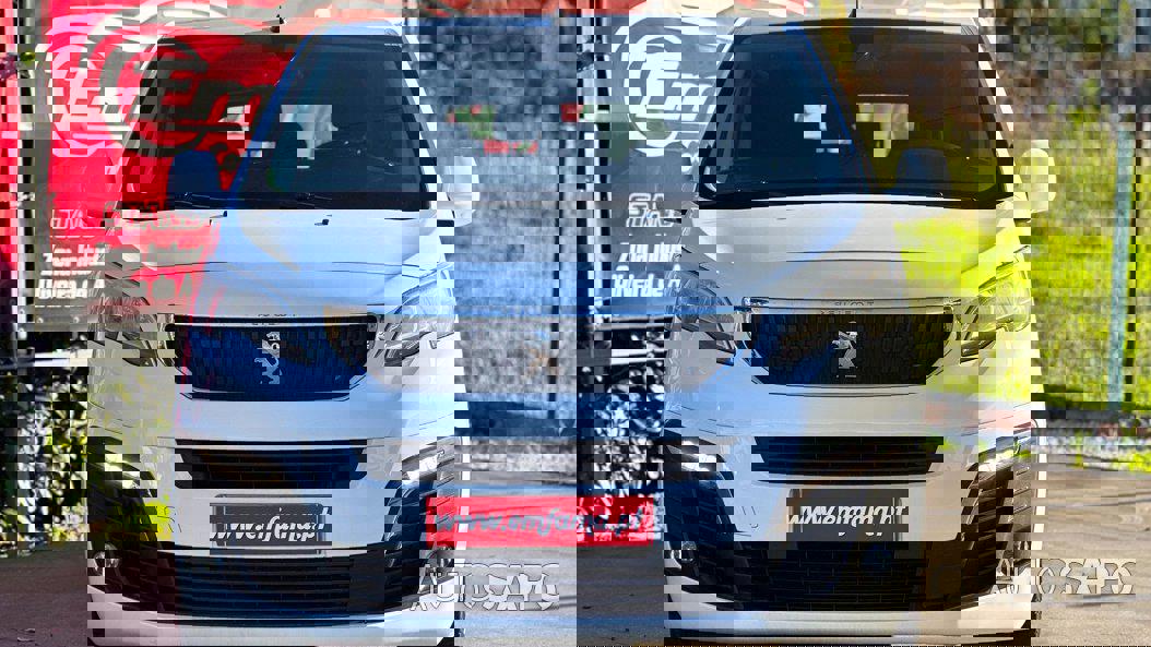 Peugeot Traveller 1.5 BlueHDi L2H1 Standard de 2018