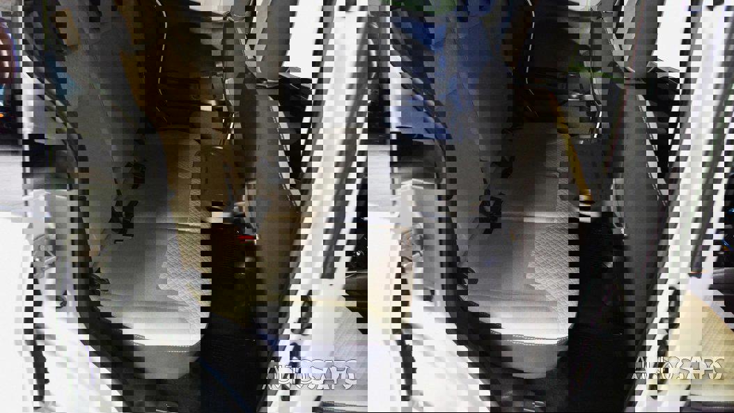 Ford Tourneo Courier 1.0 EcoBoost Titanium de 2016